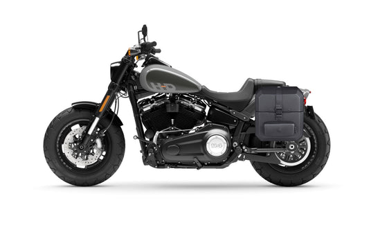 15L - Outlaw Quick-Mount Medium Hard Solo Alforja (Left Only) para Harley Softail Fat Bob FXFB/S