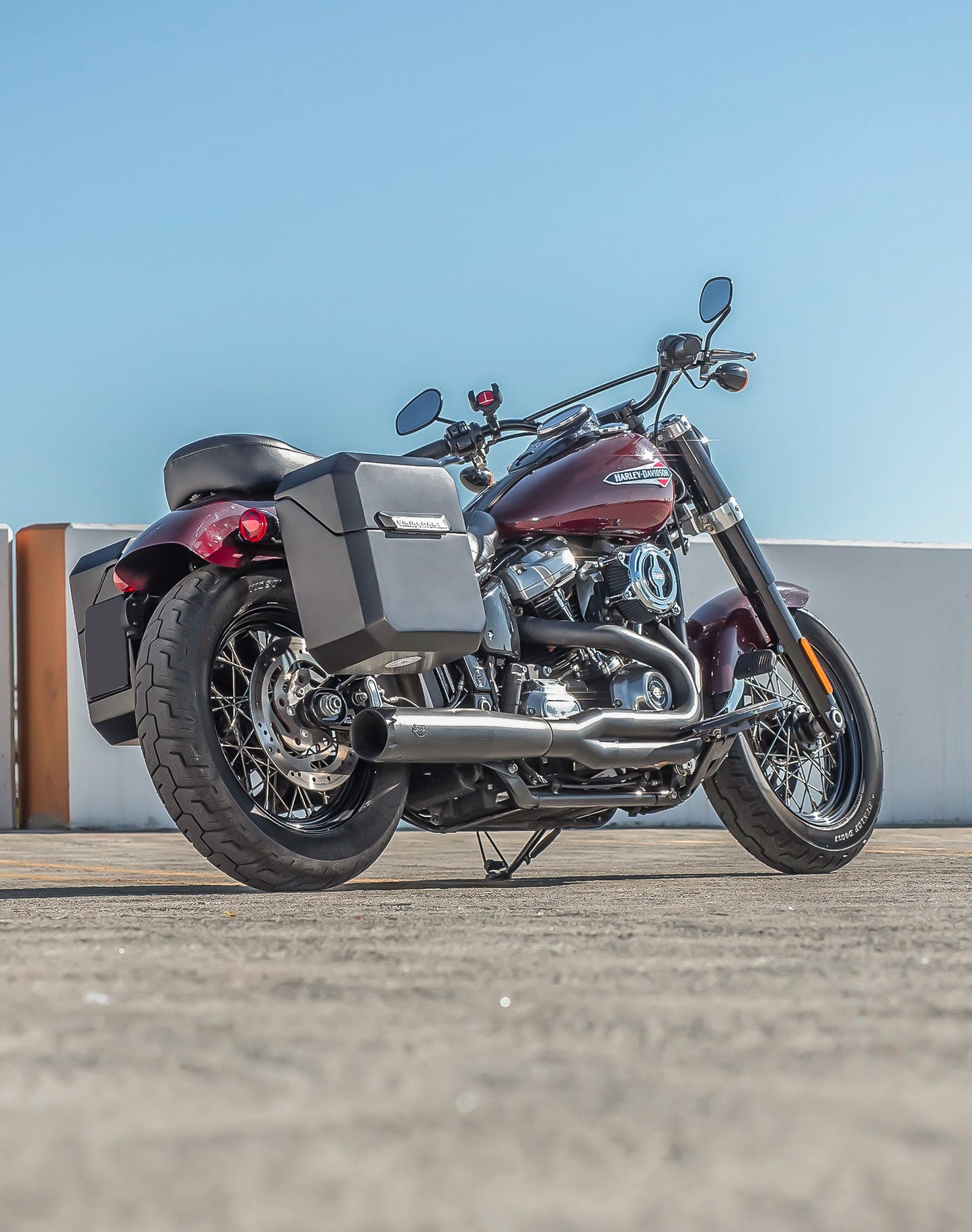 15L - Outlaw Quick Mount Medium Harley Softail Slim FLSL Matte Hard Solo Alforja (Right Only)