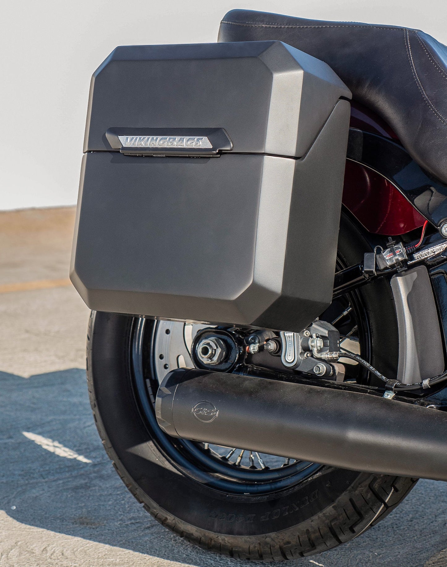15L - Outlaw Quick Mount Medium Harley Softail Slim FLSL Matte Hard Solo Alforja (Right Only)