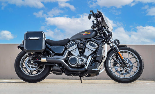 15L - Outlaw Quick Mount Medium Harley Sportster Nightster RH975/S Painted Solo Alforja (Right Only)