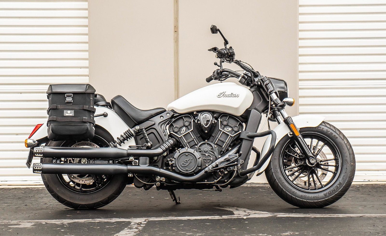 15L - Incognito Quick Mount Medium Indian Scout Sixty Solo Alforja (Right Only)