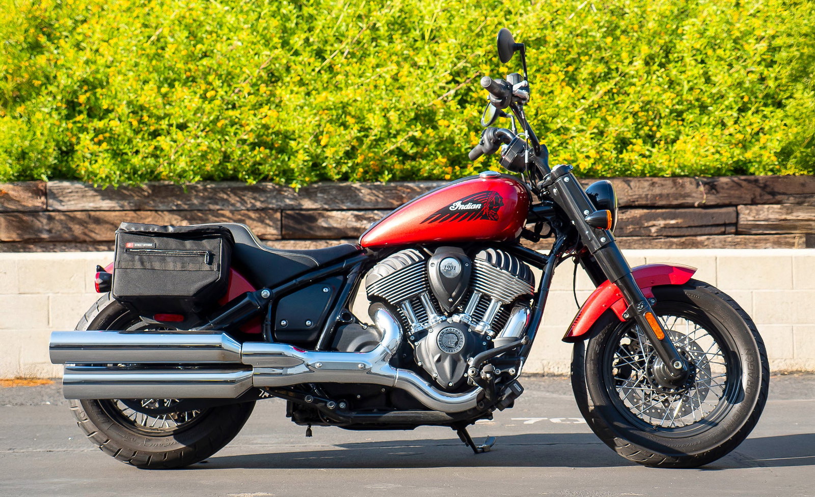 18L - Patriot Medium Indian Sport Chief Throw Over Alforjas