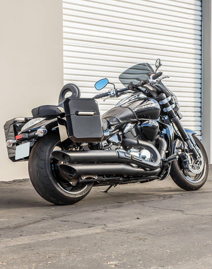 15L - Outlaw Quick Mount Medium Suzuki Boulevard M109R/VZR1800 Painted Hard Solo Alforja (Right Only)