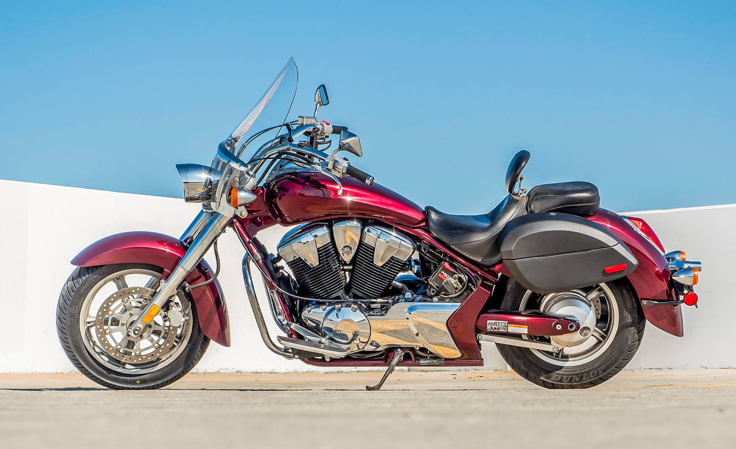 28L - Phantom Large Honda VT1300CT Interstate Hard Alforjas