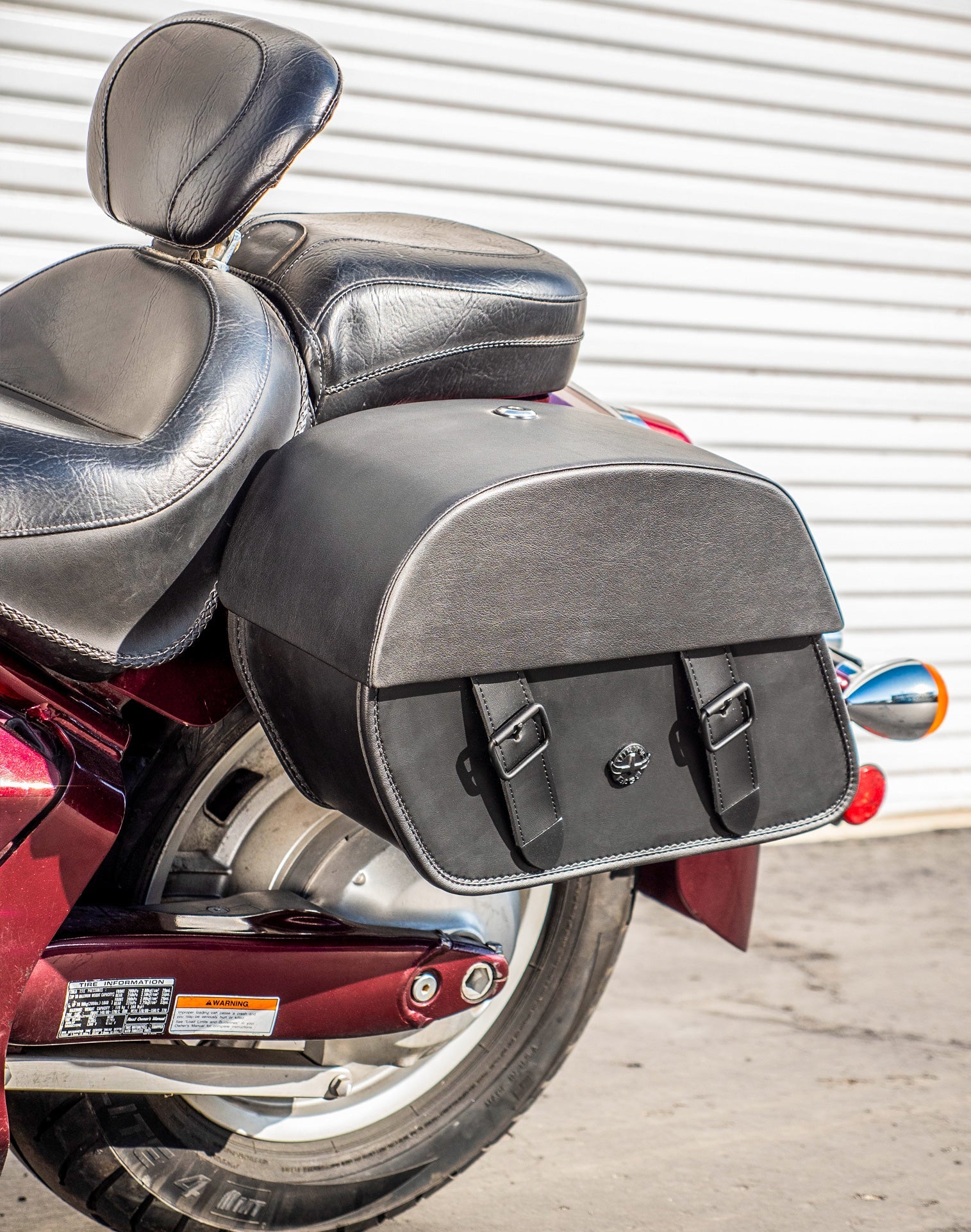 28L - Baelor Medium Hard Mount Honda VT1300CT Interstate Leather Alforjas