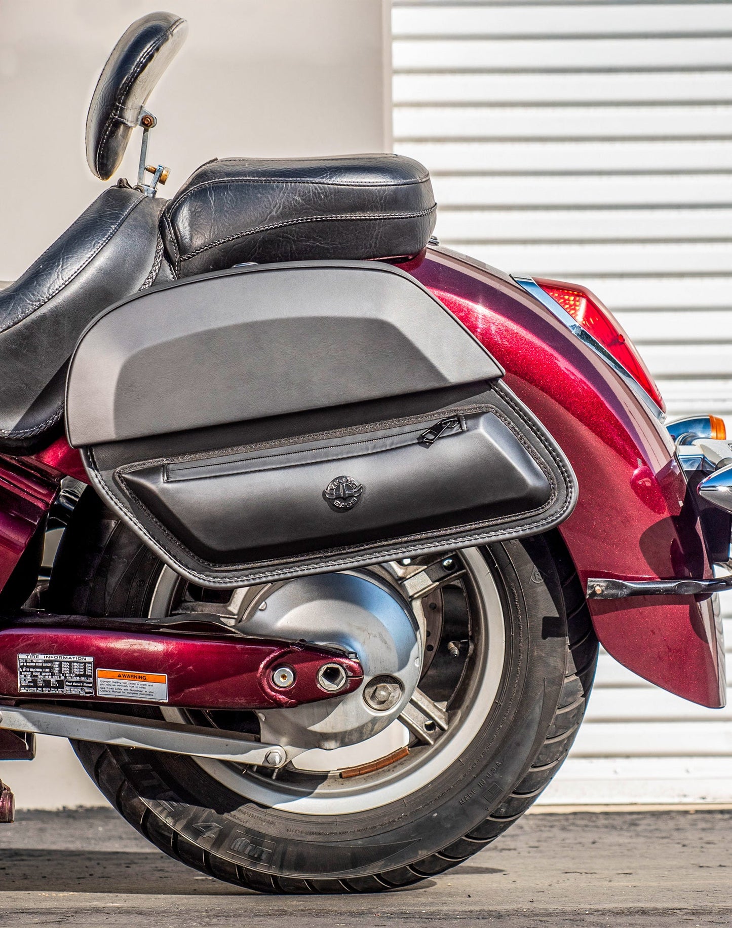 28L - Pantheon Medium Hard Mount Honda VT1300CT Interstate Leather Alforjas