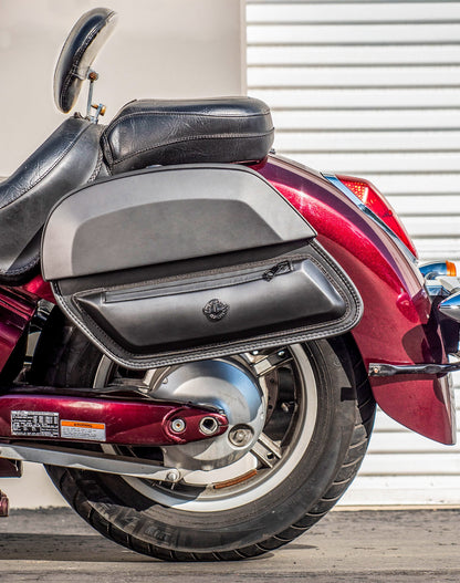 28L - Pantheon Medium Hard Mount Honda VT1300CT Interstate Leather Alforjas