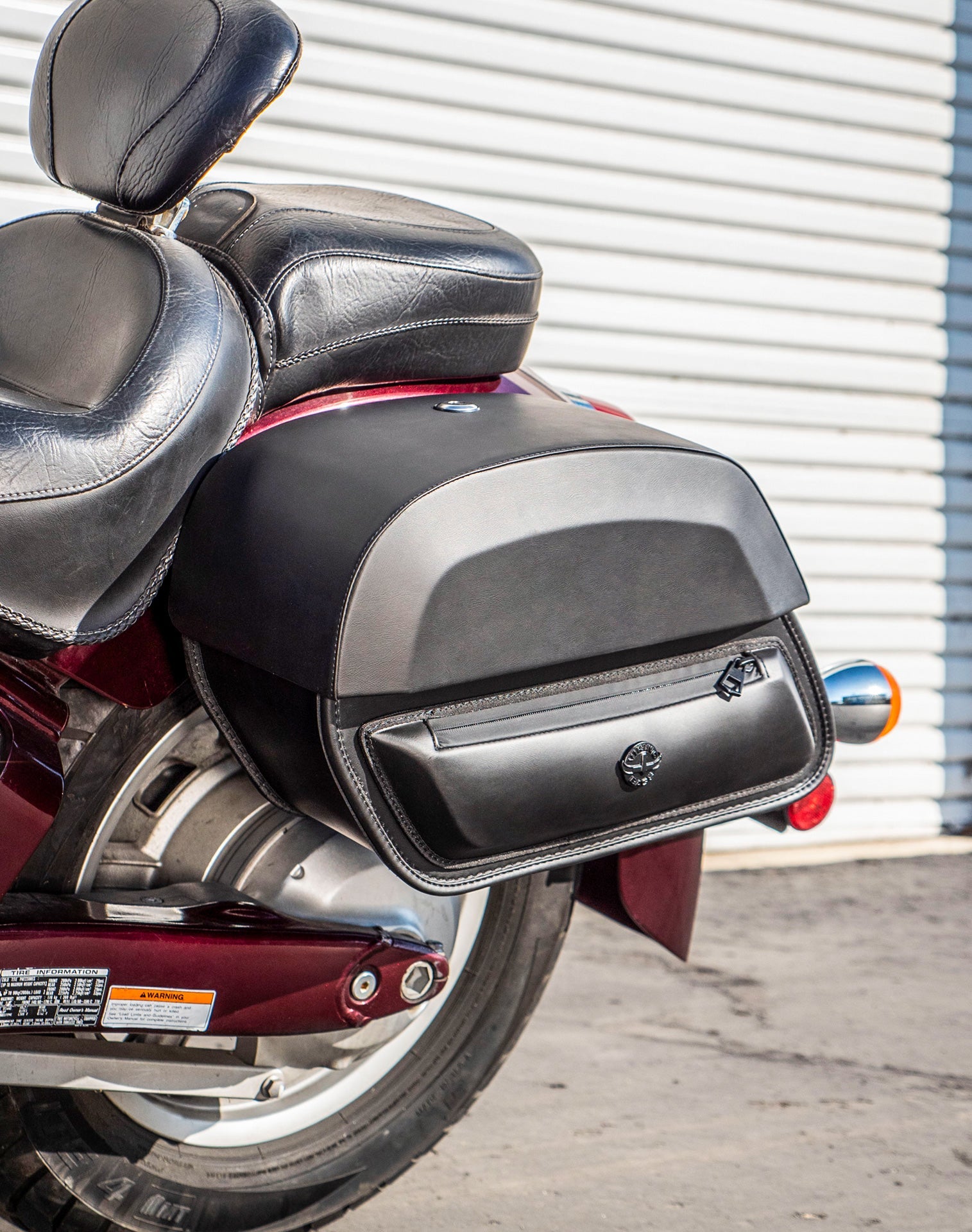 28L - Pantheon Medium Hard Mount Honda VT1300CT Interstate Leather Alforjas