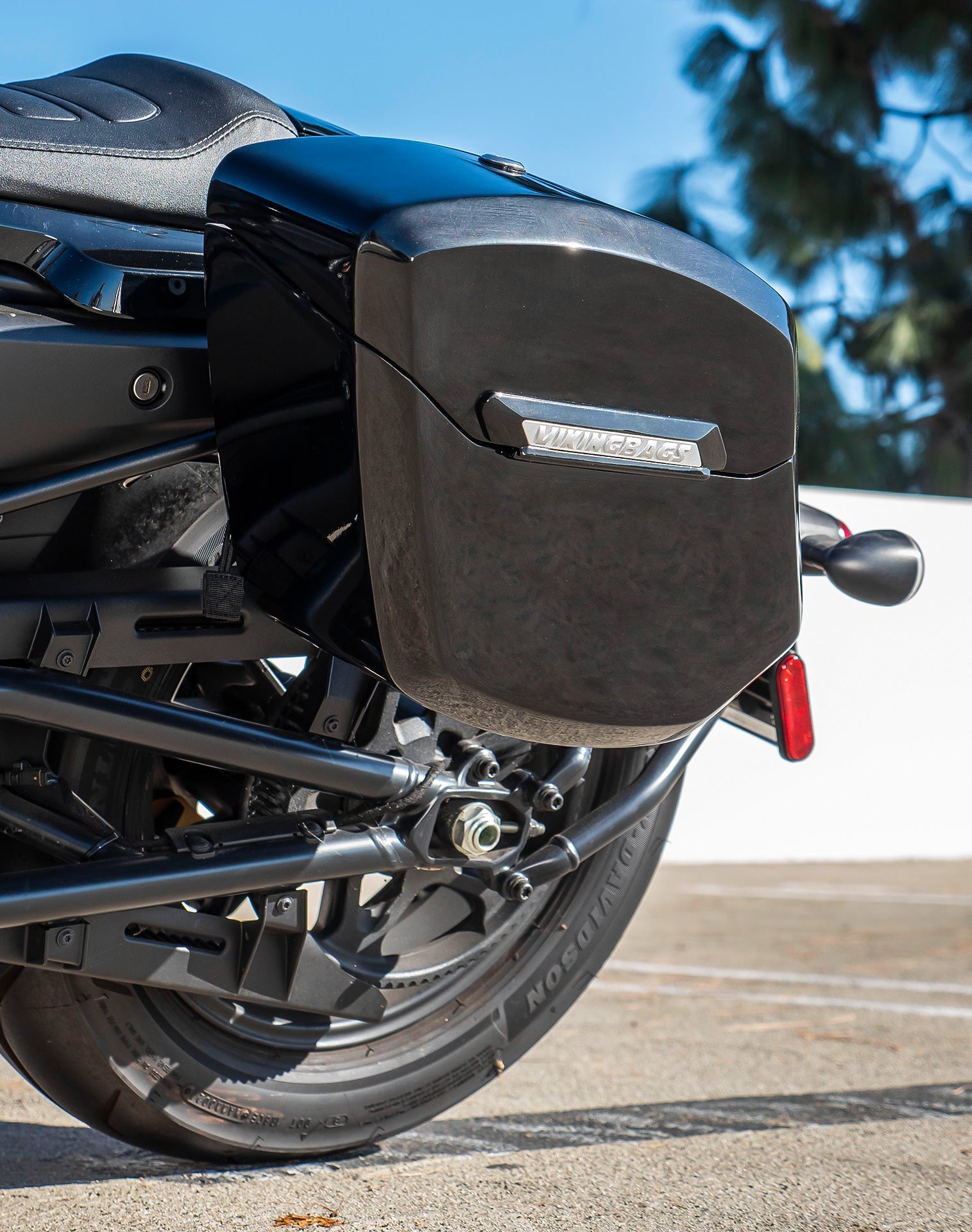 12L - Ironclad Quick Mount Medium Harley Sportster S (RH1250S) Painted Hard Solo Alforja (Left Only)