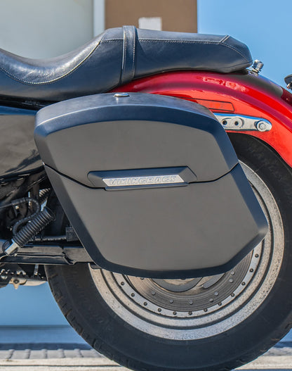 12L - Ironclad Quick Mount Medium Harley Sportster 883 Custom XL883C Matte Hard Solo Alforja (Left Only)
