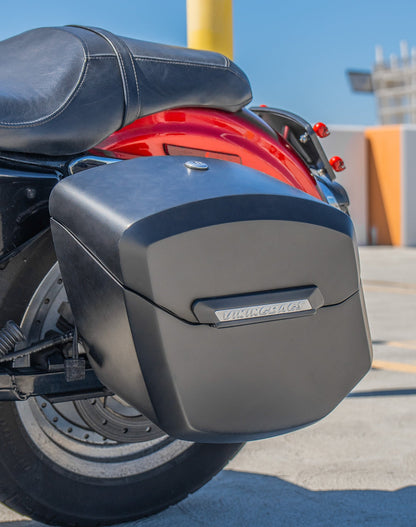 12L - Ironclad Quick Mount Medium Harley Sportster 883 Custom XL883C Matte Hard Solo Alforja (Left Only)
