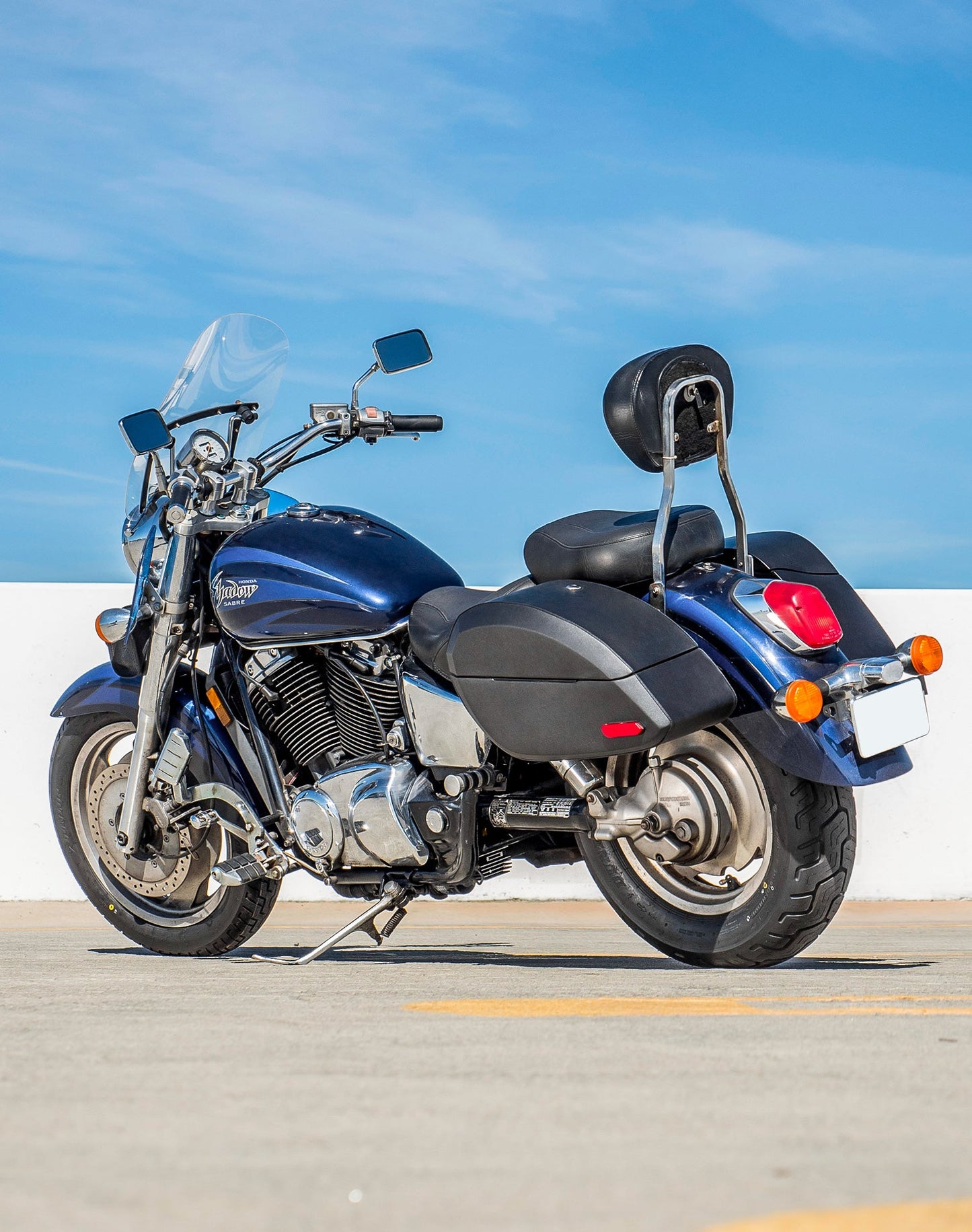 28L - Phantom Large Honda Shadow 1100 Sabre Leather Wrapped Hard Alforjas