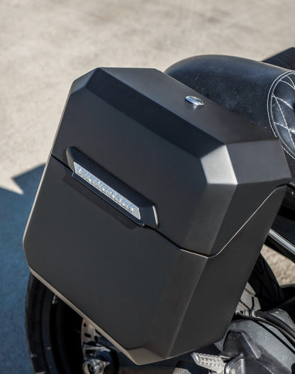 15L - Outlaw Quick Mount Medium Ducati Scrambler (2014-17) Matte Hard Solo Alforja (Right Only)
