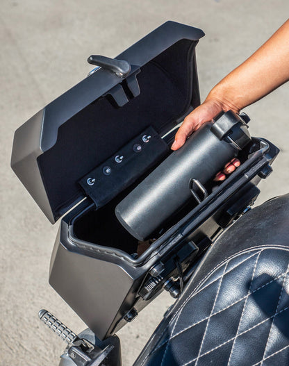 15L - Outlaw Quick Mount Medium Ducati Scrambler (2014-17) Matte Hard Solo Alforja (Right Only)