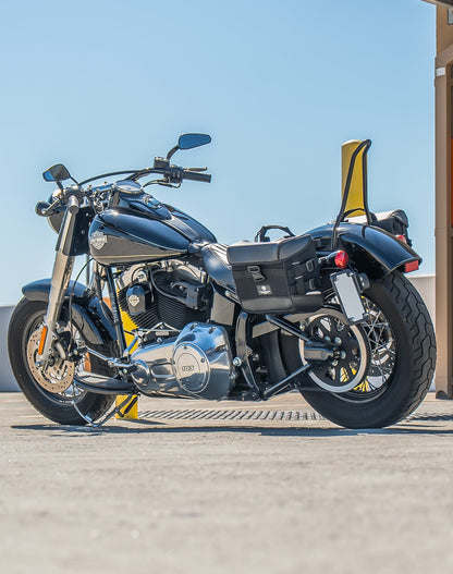 10L - Incognito Quick Mount Small Harley Softail Slim FLS Solo Alforja (Left Only)