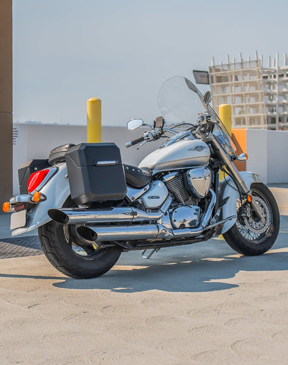 15L - Outlaw Quick Mount Medium Suzuki Boulevard C50 VL800 Matte Hard Solo Alforja (Right Only)