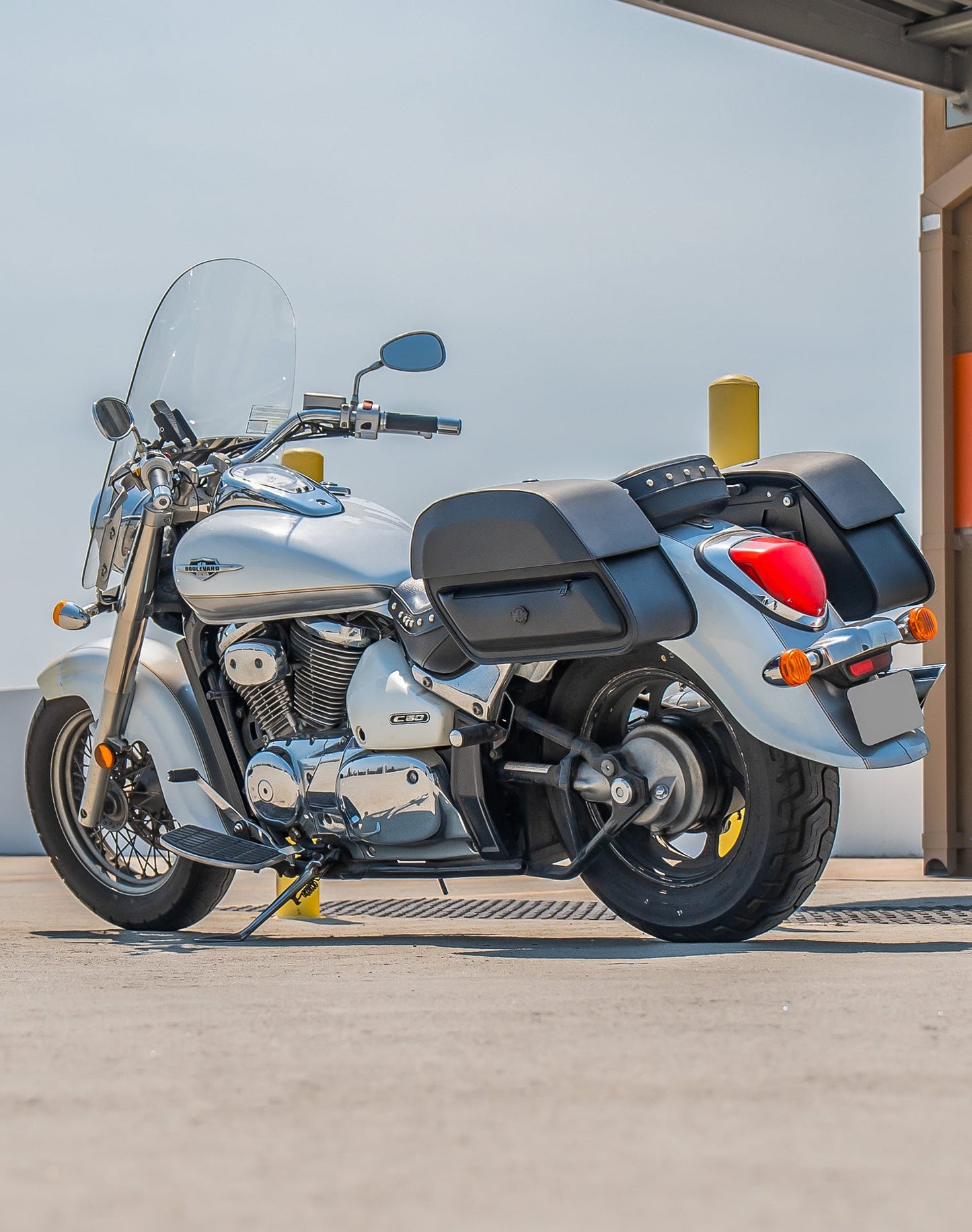 28L - Pantheon Medium Quick Mount Suzuki Boulevard C50 VL800 Motocicleta Alforjas