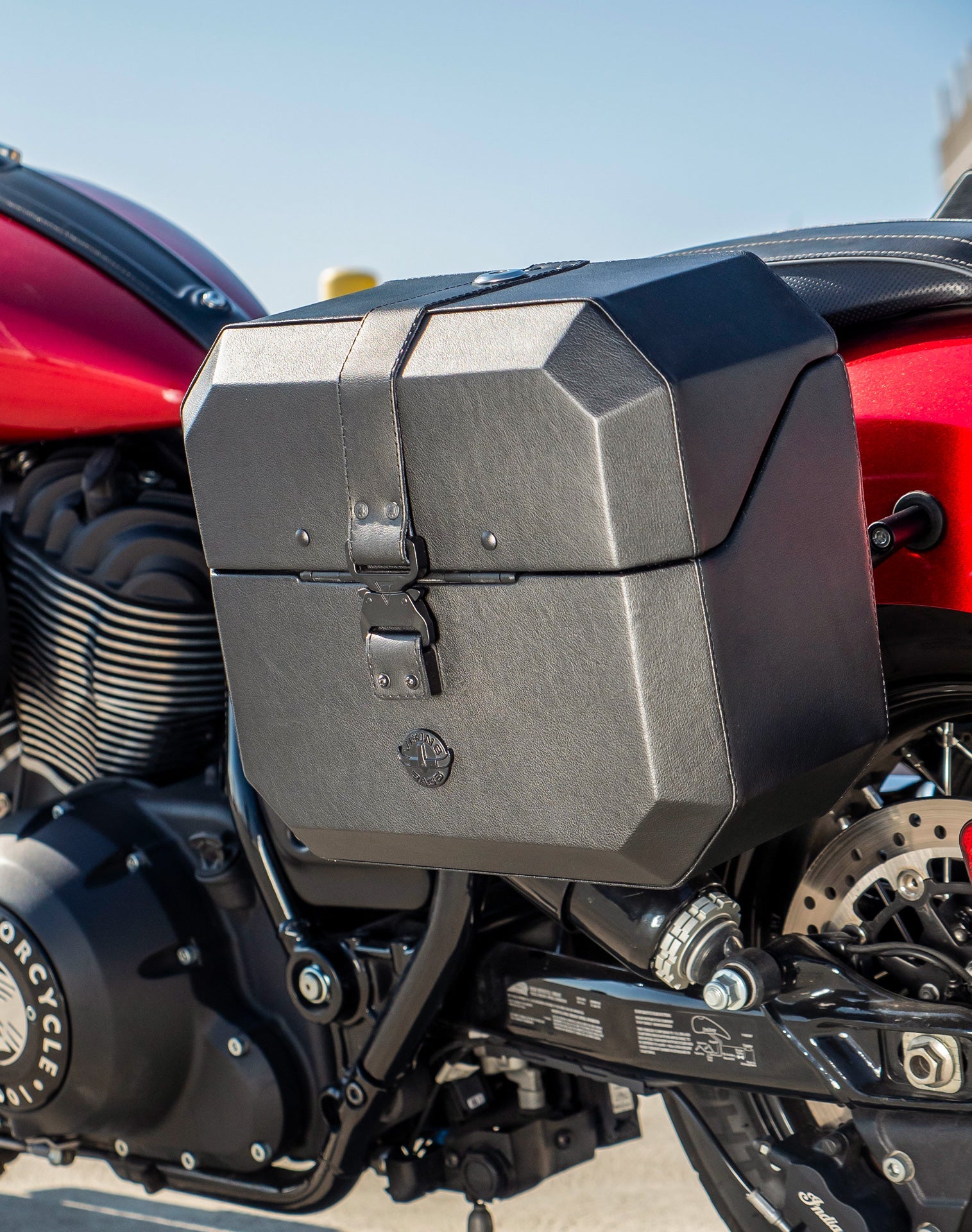20L - Outlaw Quick-Mount Small Indian Super Chief Leather Wrapped Hard Alforjas