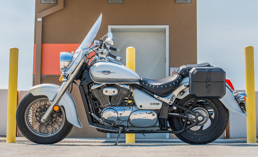 20L - Outlaw Quick-Mount Small Suzuki Boulevard C50 VL800 Leather Wrapped Hard Alforjas