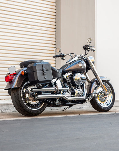 20L - Outlaw Quick-Mount Small Leather Wrapped Hard Alforjas para Harley Softail Fat Boy FLSTF/I