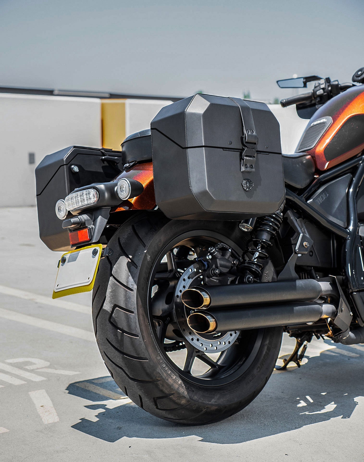 20L - Outlaw Quick-Mount Small Honda Rebel 1100 Leather Wrapped Hard Alforjas