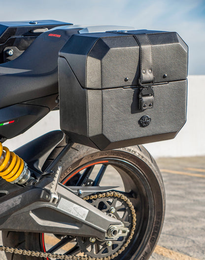 20L - Outlaw Quick-Mount Small Ducati Monster 797 Leather Wrapped Hard Alforjas