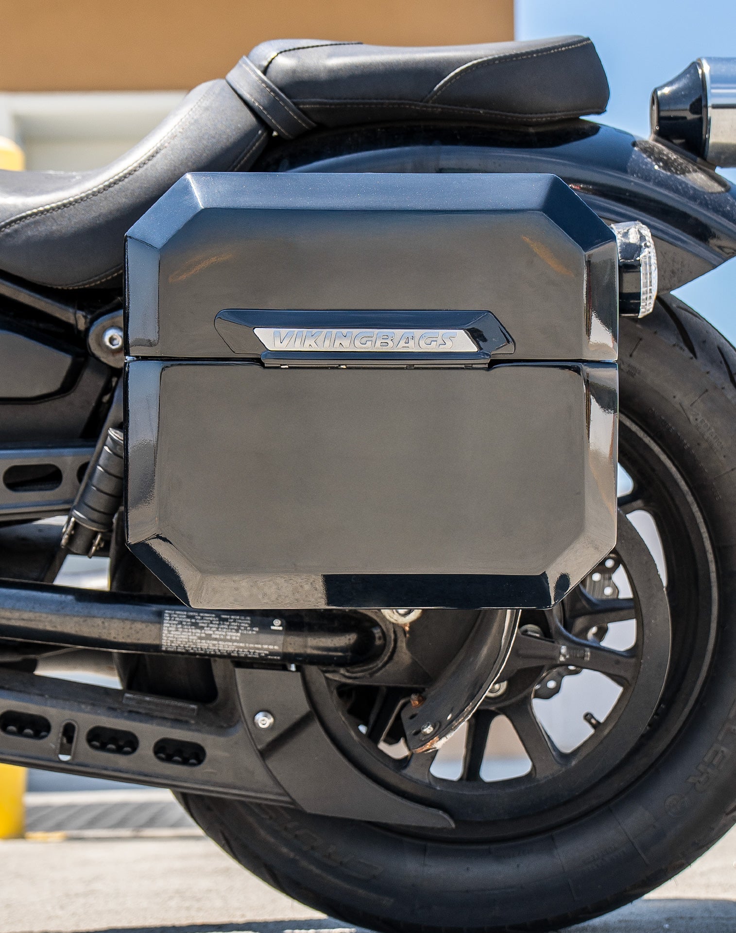 20L - Outlaw Quick-Mount Small Yamaha Bolt Specific Painted Hard Alforjas