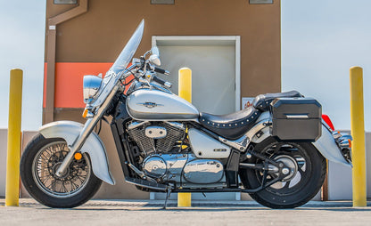 20L - Outlaw Quick-Mount Small Suzuki Boulevard C50 VL800 Painted Hard Alforjas