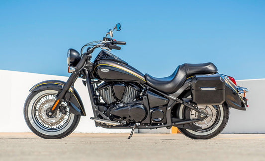 20L - Outlaw Quick-Mount Small Kawasaki Vulcan 900 Classic VN900 Painted Hard Alforjas