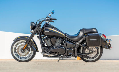 20L - Outlaw Quick-Mount Small Kawasaki Vulcan 900 Classic VN900 Painted Hard Alforjas