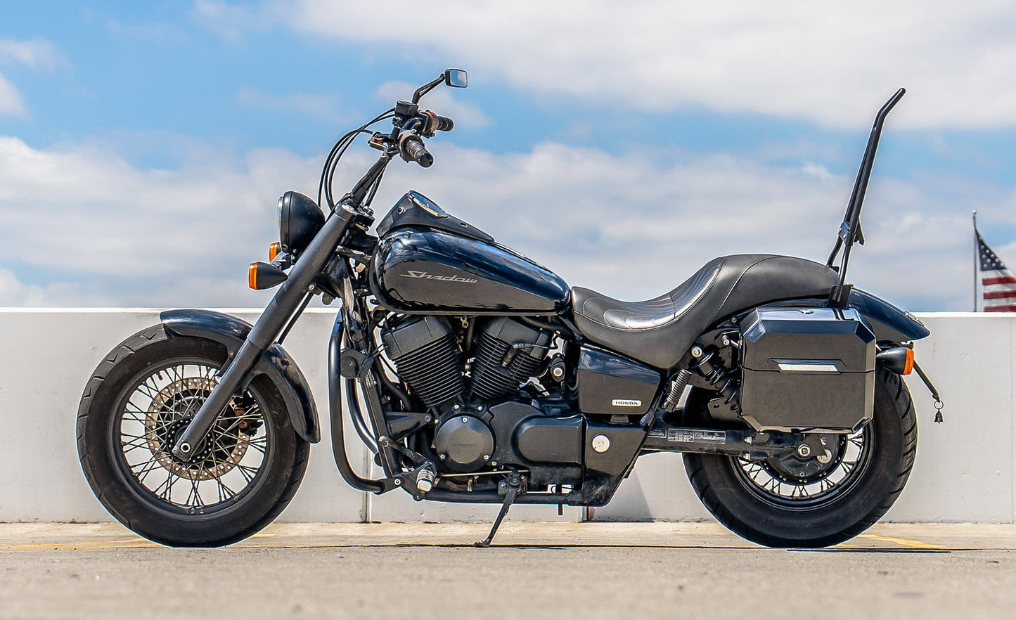 20L - Outlaw Quick-Mount Small Honda 750 Shadow Phantom Painted Hard Alforjas