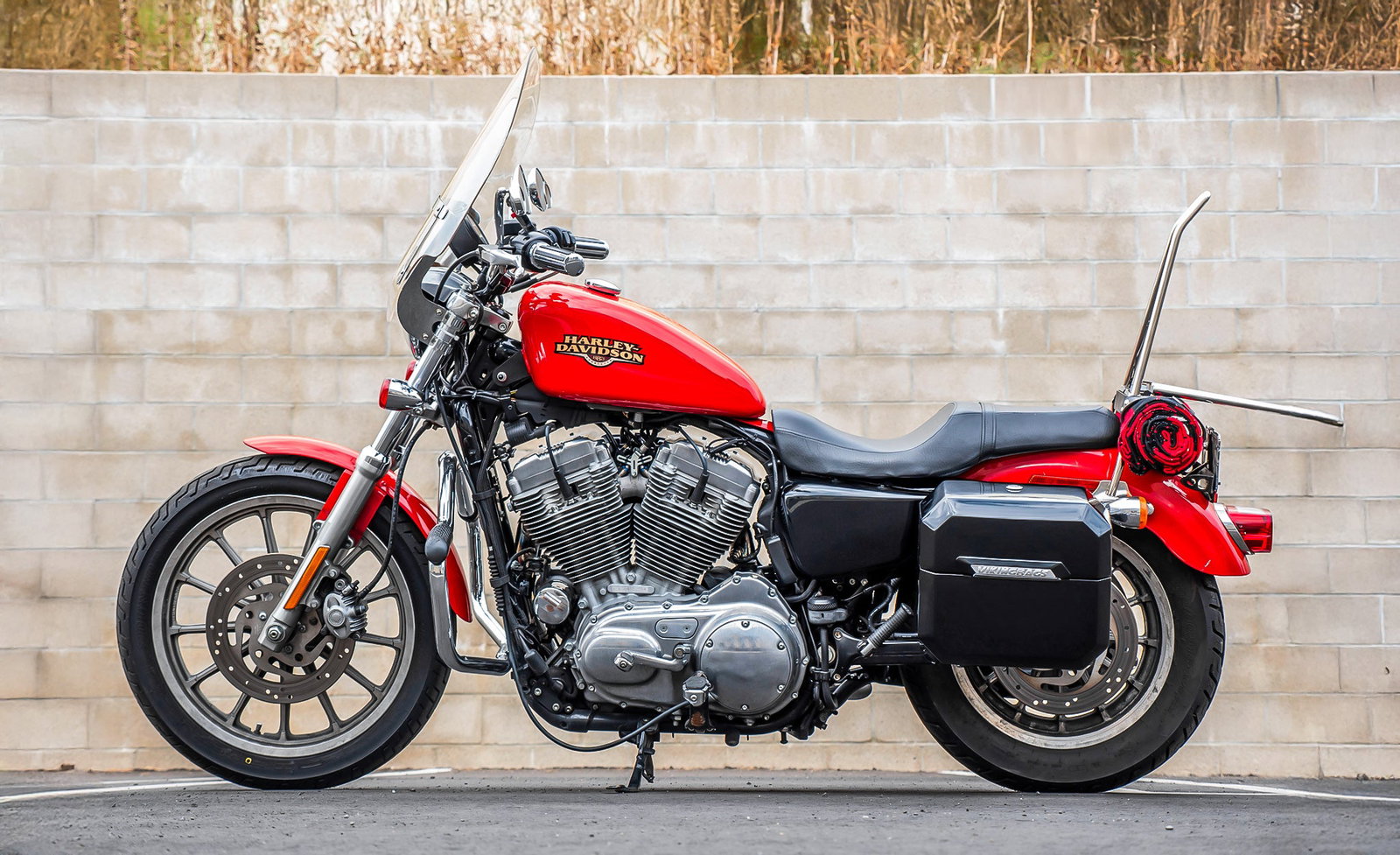 20L - Outlaw Quick-Mount Small Harley Sportster 1200 Low XL1200L Painted Hard Alforjas