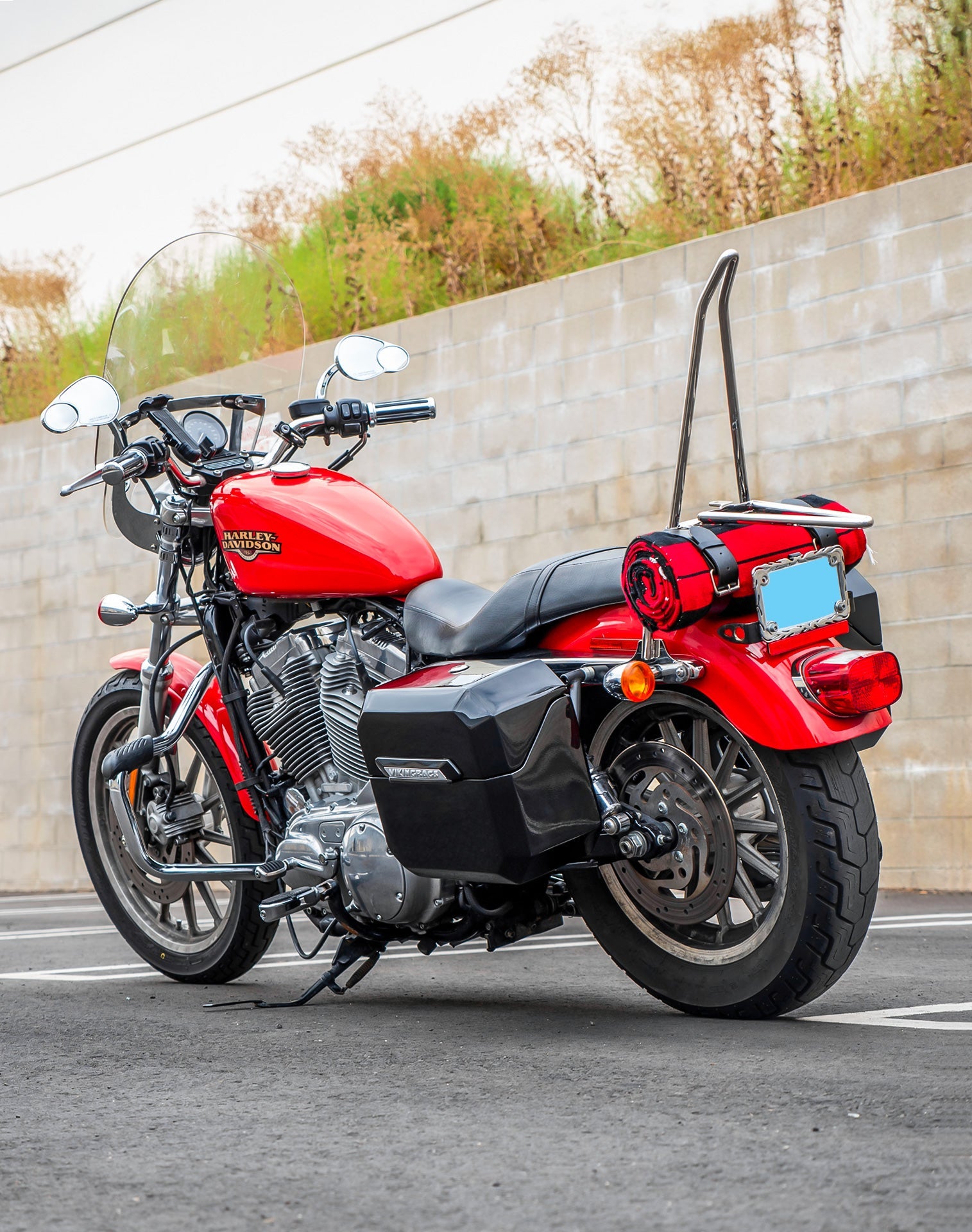 20L - Outlaw Quick-Mount Small Harley Sportster 1200 Low XL1200L Painted Hard Alforjas