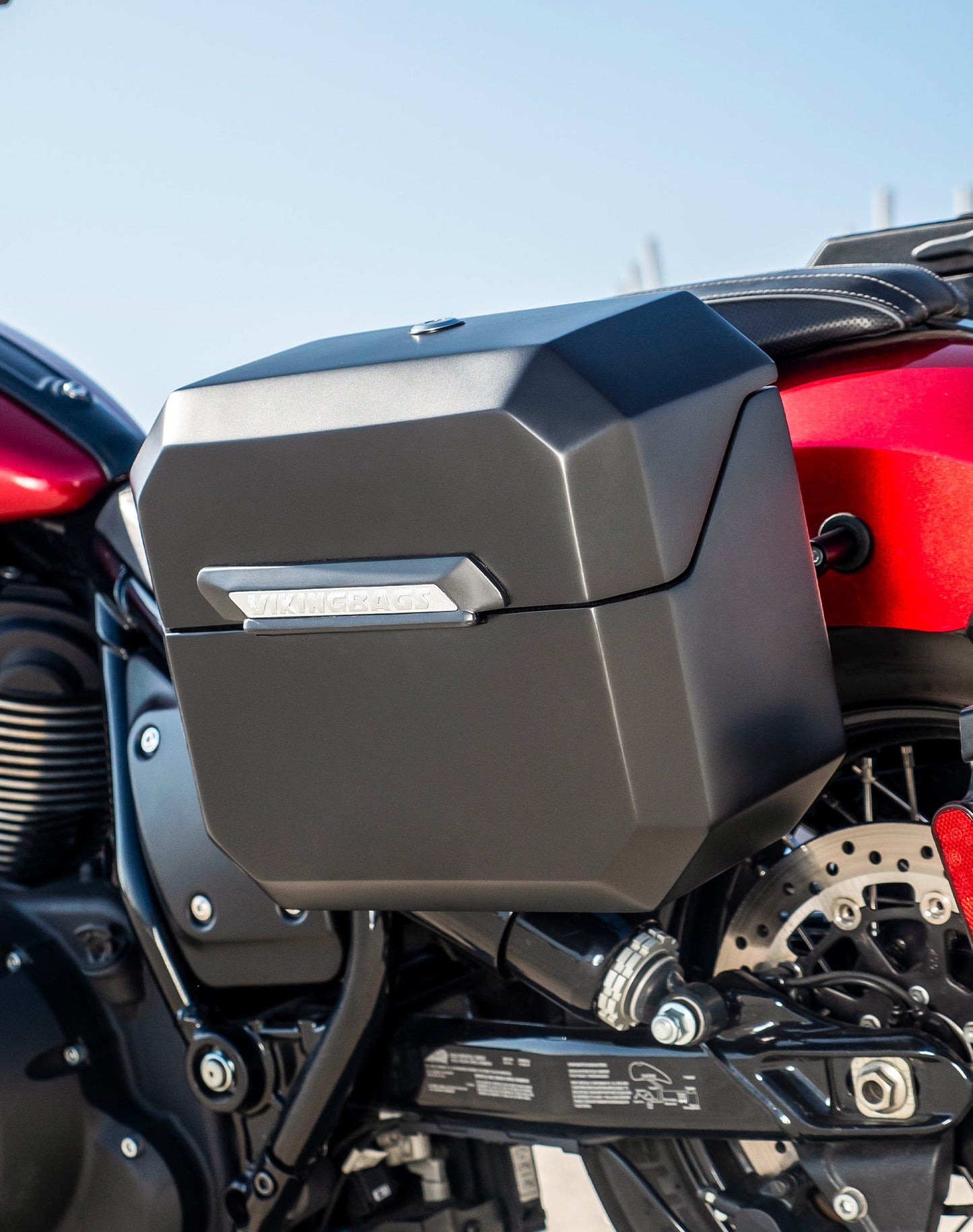 20L - Outlaw Quick-Mount Small Indian Super Chief Matte Hard Alforjas