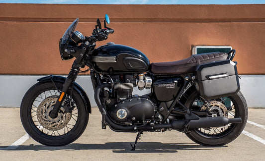20L - Outlaw Quick-Mount Small Triumph Bonneville T120 Matte Hard Alforjas