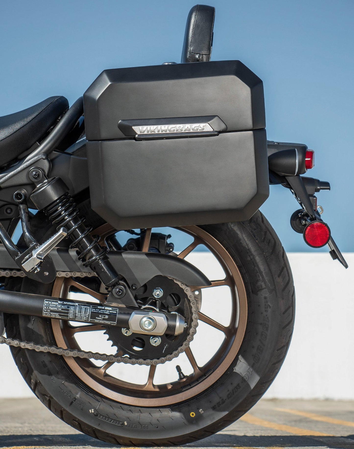 20L - Outlaw Quick-Mount Small Honda Rebel 300 Matte Hard Alforjas