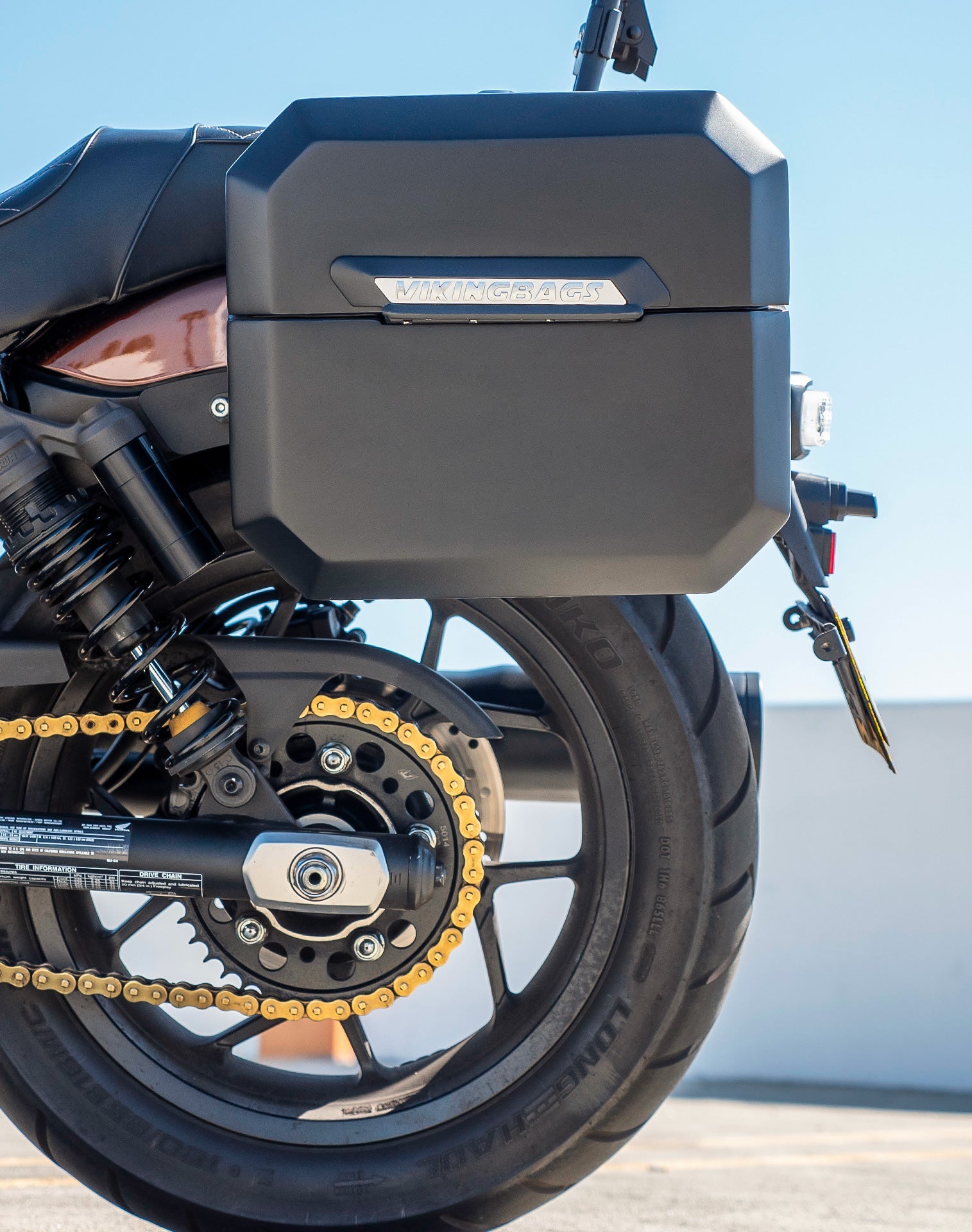20L - Outlaw Quick-Mount Small Honda Rebel 1100 Matte Hard Alforjas