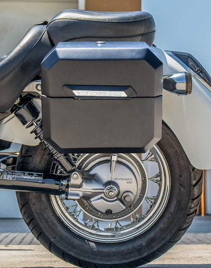 20L - Outlaw Quick-Mount Small Honda 750 Shadow Aero Matte Hard Alforjas