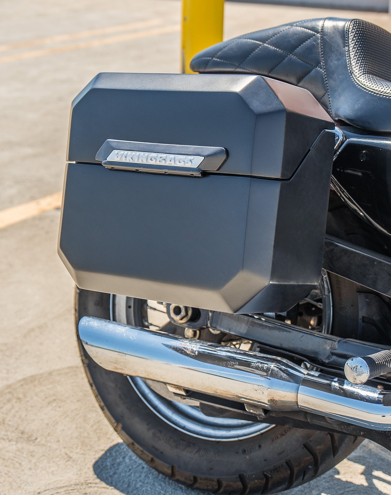 20L - Outlaw Quick-Mount Small Harley Sportster Seventy Two 72 XL1200V Matte Hard Alforjas