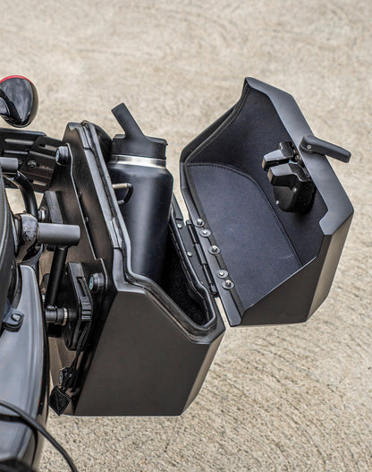 20L - Outlaw Quick-Mount Small Harley Sportster Forty Eight 48 XL1200X Matte Hard Alforjas