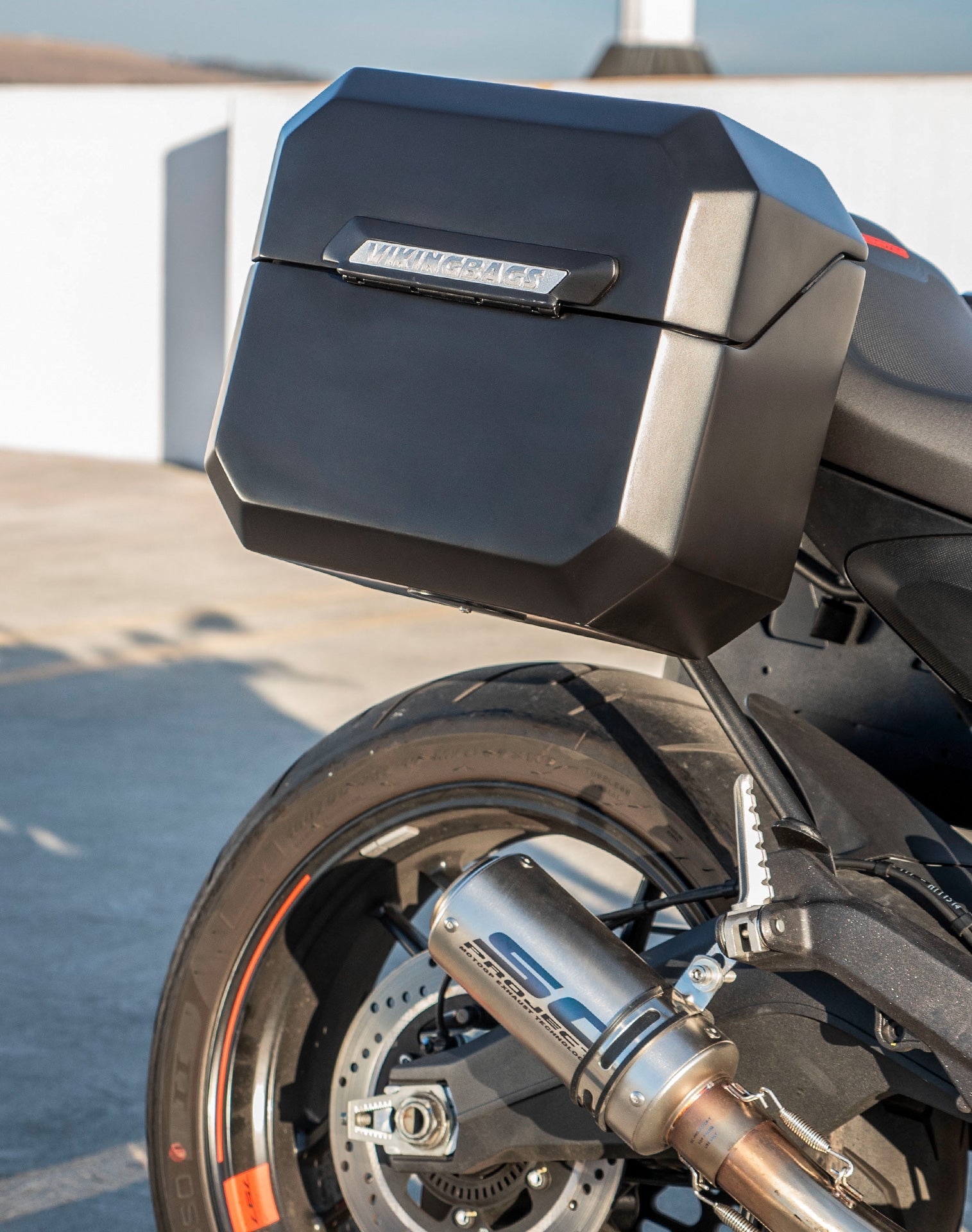20L - Outlaw Quick-Mount Small Ducati Monster 797 Matte Hard Alforjas