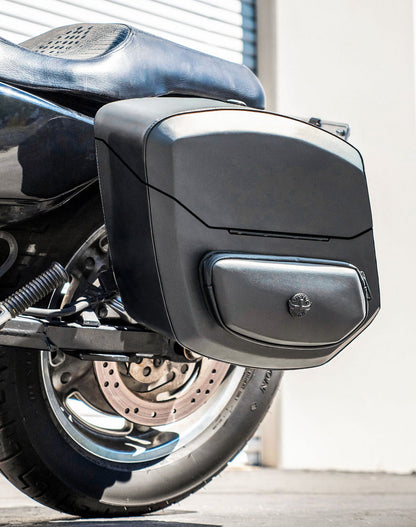 24L - Ironclad Quick-Mount Medium Harley Sportster 1200 Custom XL1200C Leather Wrapped Hard Alforjas