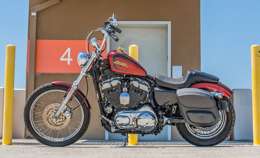 24L - Ironclad Quick-Mount Medium Harley Sportster Seventy Two XL1200V Leather Wrapped Hard Alforjas