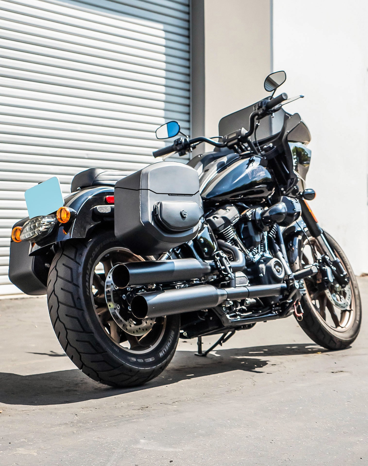 24L - Ironclad Quick-Mount Medium Harley Softail Low Rider ST Leather Wrapped Hard Alforjas