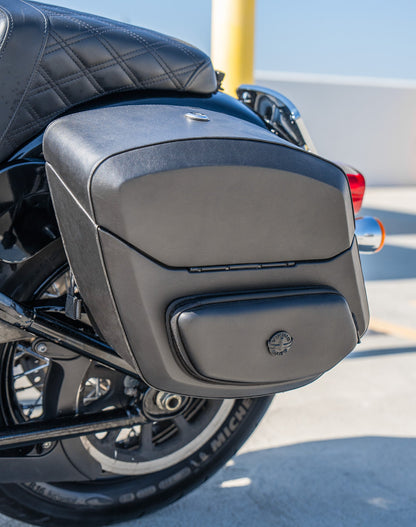 24L - Ironclad Quick-Mount Medium Harley Softail Heritage FLHC/S Leather Wrapped Hard Alforjas