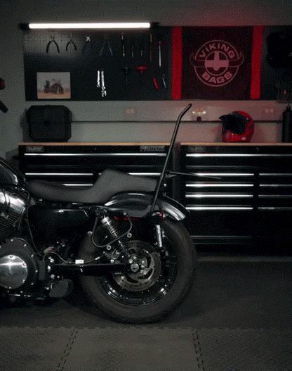 24L - Ironclad Quick-Mount Medium Triumph Thruxton RS Leather Wrapped Hard Alforjas