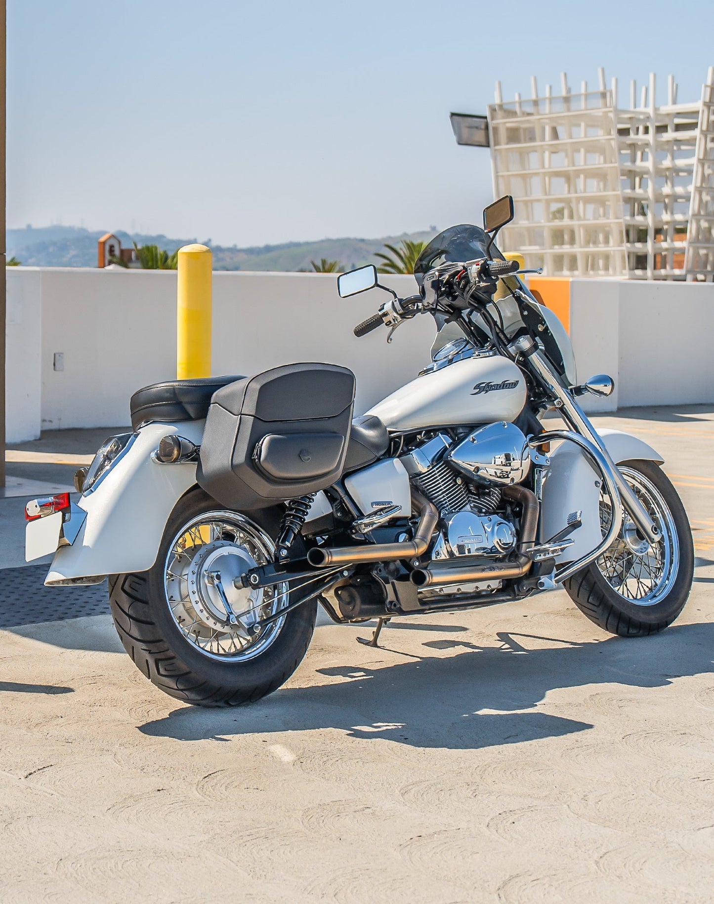 24L - Ironclad Quick-Mount Medium Honda 750 Shadow Aero Leather Wrapped Hard Alforjas