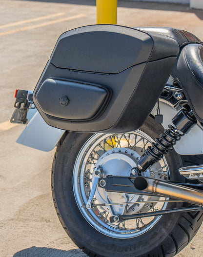24L - Ironclad Quick-Mount Medium Honda 750 Shadow Aero Leather Wrapped Hard Alforjas