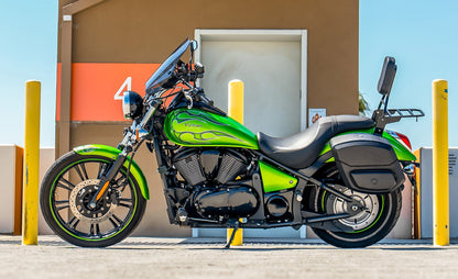 24L - Ironclad Quick-Mount Medium Kawasaki Vulcan 900 Custom Leather Wrapped Hard Alforjas