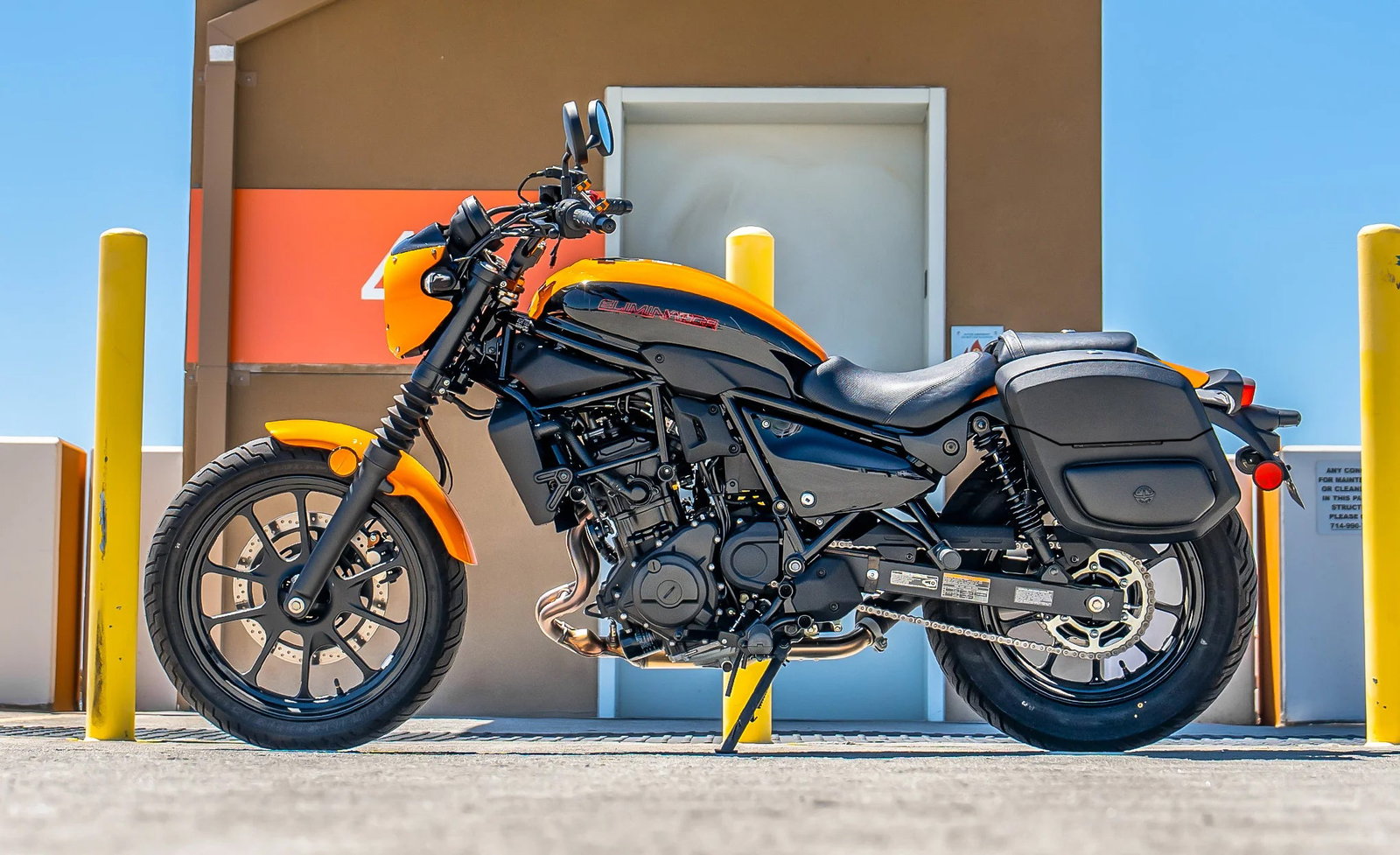 24L - Ironclad Quick-Mount Medium Kawasaki Eliminator 450 Leather Wrapped Hard Alforjas